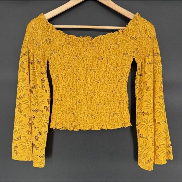 Charlotte Russe Women's Off-Shoulder Flare Sleeve Floral Lace Top M Yellow Boho - Picture 1 of 8